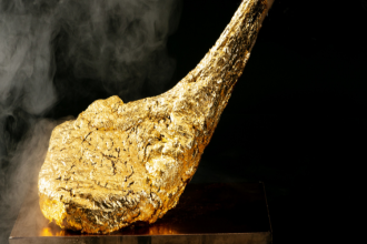 Bò Tomahawk Dát Vàng Là Gì? 