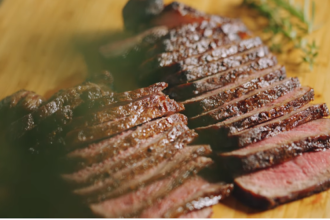 Cách Ướp Thịt Bò Wagyu Ngon Hảo Hạng 
