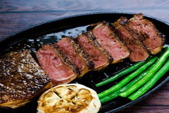 Tại Sao Nên Chọn Lõi Vai Bò Mỹ Làm Món Steak?
