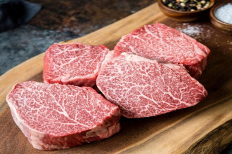 Vì Sao Bò Wagyu Nhật Lại Đắt?